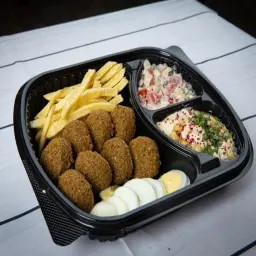 صحن مشكل فلافل عادي